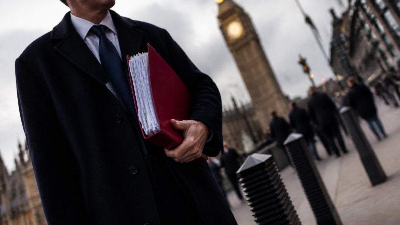 El fiscal general británico vacía su cuenta en X y la deja solo para desmentir bulos El fiscal general británico vacía su cuenta en X y la deja solo para desmentir bulos