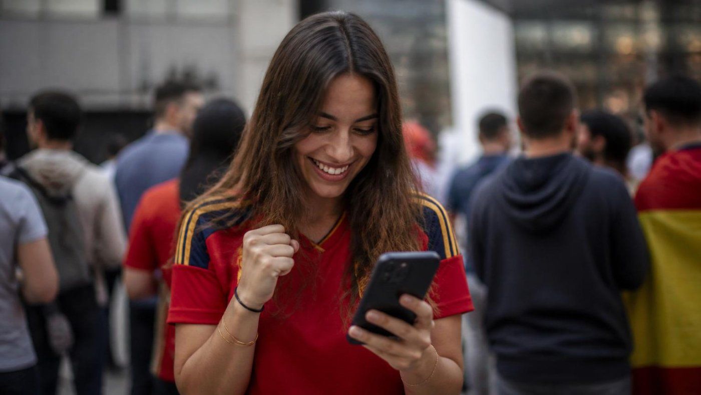 Gavi juega su segundo Mundial y su hermana lo celebra ante más de 284.000 seguidores Gavi juega su segundo Mundial y su hermana lo celebra ante más de 284.000 seguidores