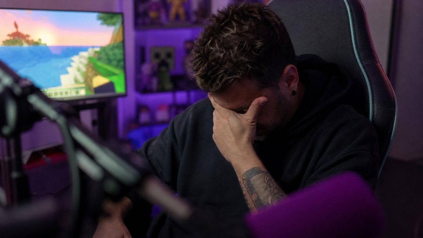 AuronPlay frena en pleno Minecraft Extremo 3: “necesito tiempo para mí” y admite que no está al 100 %