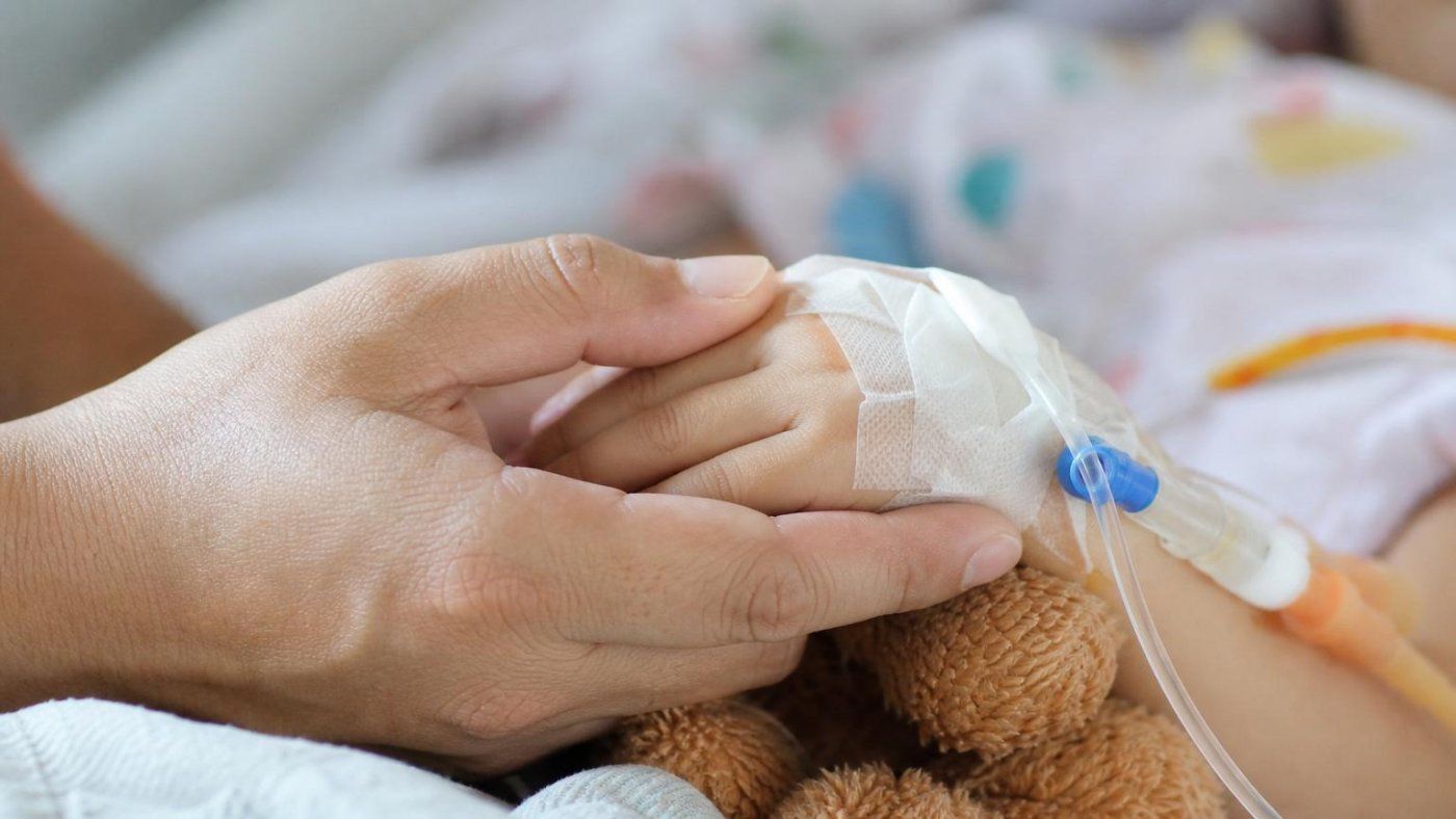 Nara Smith revela que su hija de 2 años tiene cáncer y que la enfermedad ya se había extendido