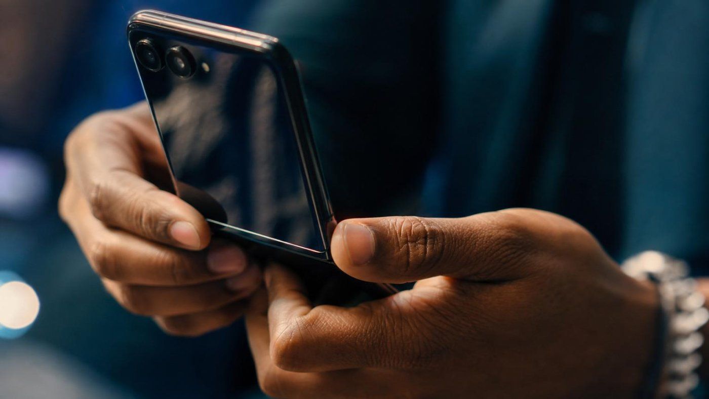 Motorola ya controla la mitad de los plegables en EE. UU. mientras Samsung afronta rumores sobre el Z Flip 8
