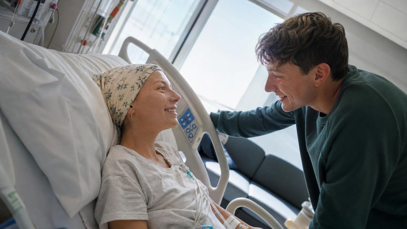 Más de 1 millón siguió a Sydney Towle mientras convertía un cáncer raro en una causa pública