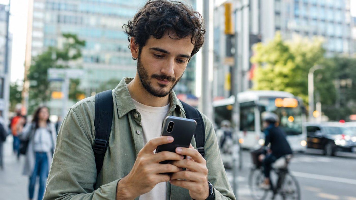 El OnePlus Nord CE5 destaca por una diferencia clave: no te deja tirado sin batería a mitad del día