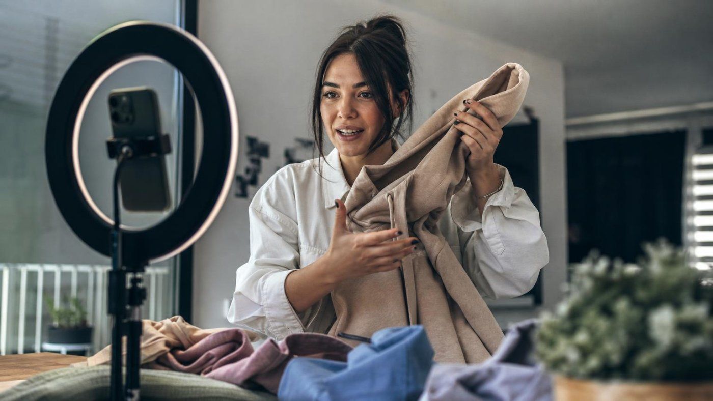 El 69,8% ve publicidad encubierta en influencers, pero la inversión sube a 158,4 millones