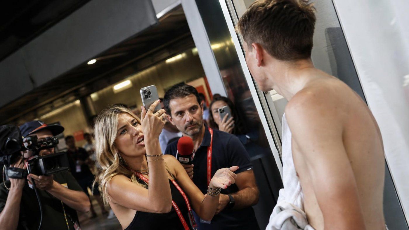 La Vuelta frenó a Erola Jons: ya no podrá hablar con ciclistas sin permiso de sus equipos