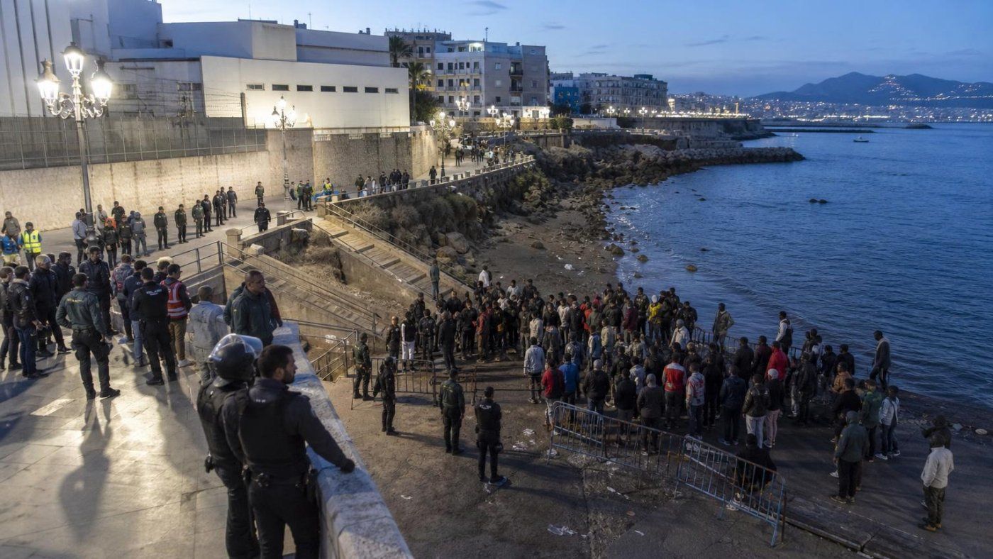 Juan Ruiz denuncia amenazas en Ceuta y alerta de la posible llegada de otras 400 personas