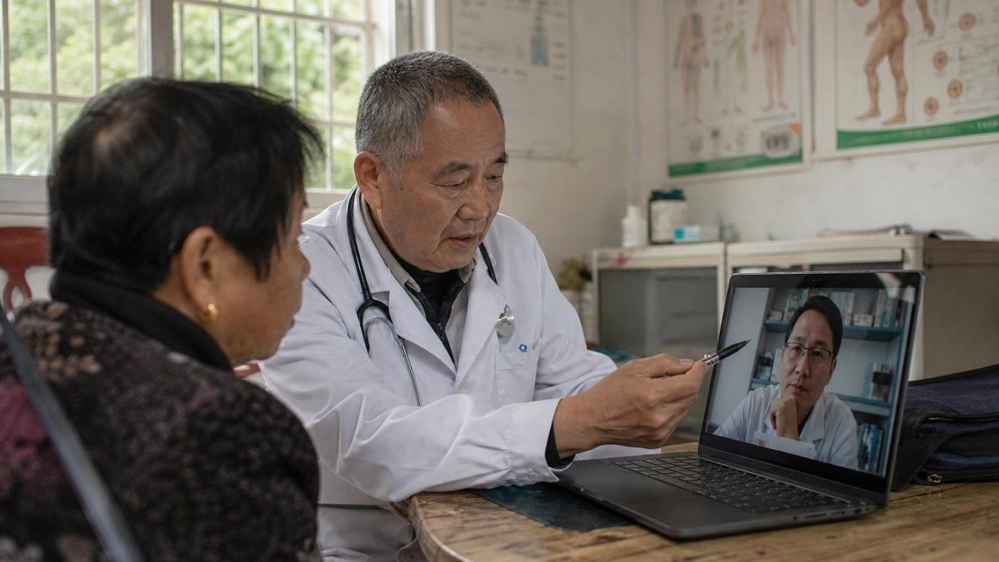 La IA de Ant ya asiste a 70.000 médicos rurales en China y conecta consultas con 300.000 colegas