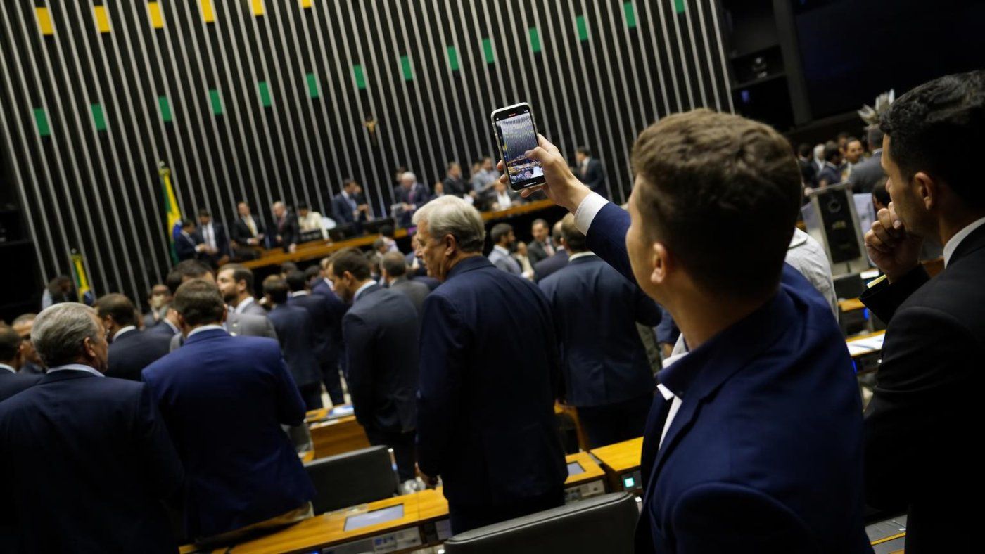 El 76% de los diputados brasileños de 21 a 29 años electos es de derecha o extrema derecha